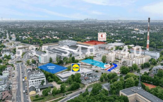 Klinika medyczna, ogródek 200m2, parking, 50m Lidl