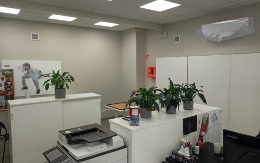 LOKAL USŁUGOWO–HANDLOWY 509 m² LUBOŃ /POZNAŃ