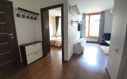 Two rooms apartment at metro Dworzec Gdański