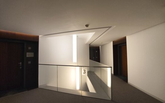 Two rooms apartment at metro Dworzec Gdański