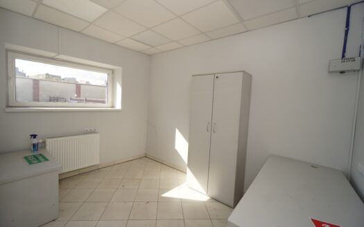 Do wynajęcia budynek handlowo-usługowy – Konin