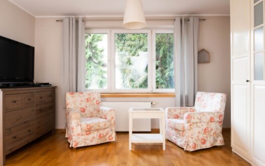 Słoneczny Dom z ogrodem w centrum Płońska (130m²)