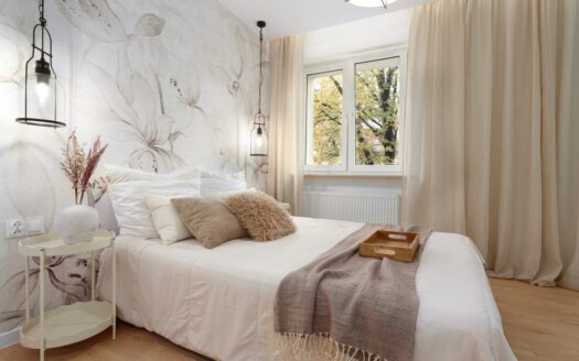 3 pokoje. CO miejskie| po gen. remoncie z widokiem