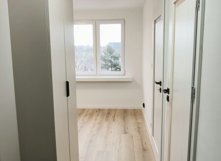 2 pokoje po remoncie – koło ASP – al. Chryzantem