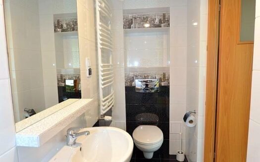 Kawalerka od już Kraków Podgórze tramwaj pociąg