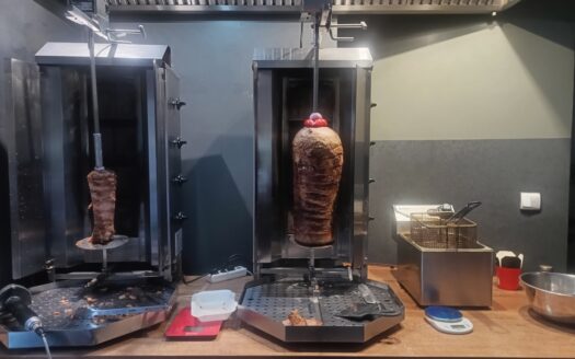 Odstąpię lokal typu kebab w Kołobrzegu przy PKP.