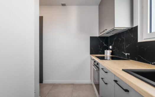 Centrum Rumii Parter, Balkon, Piwnica, Zapraszamy