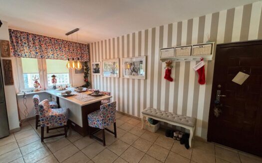 Umeblowane mieszkanie, 4 pokoje, winda, ul. Radwana