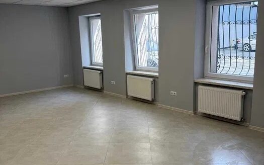 Wynajem Lokalu Użytkowego przy al. Kromera 52 m2