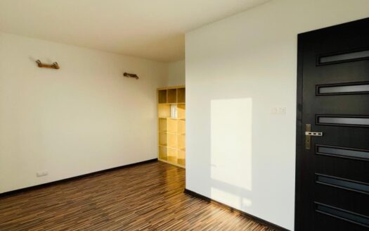 Mieszkanie 2-poz 121m2 z garazem 18m2, MAŁY czynsz