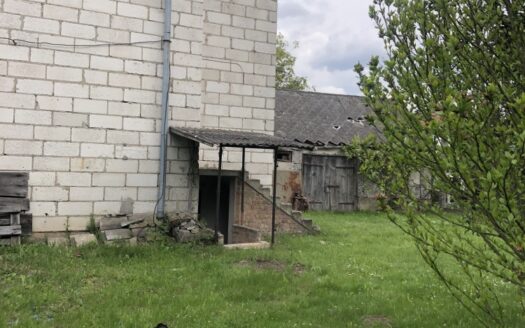 Dom jednorodzinny w stanie surowym zamkniętym