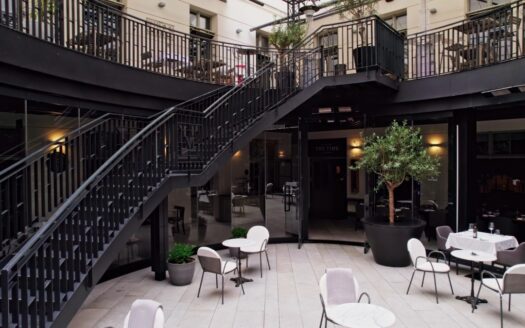 Na wynajem prestiżowe biuro w kamienicy Młyńska 12